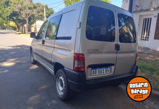 Utilitarios - Citroen Berlingo 2017 Diesel 103000Km - En Venta