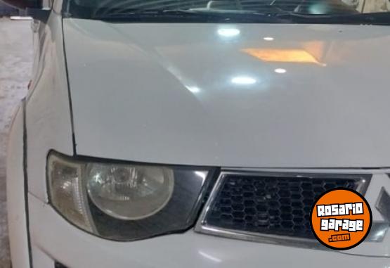 Camionetas - Mitsubishi Triton 2012 Diesel 139000Km - En Venta