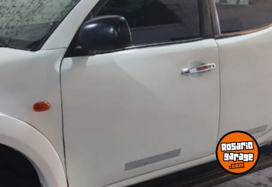 Camionetas - Mitsubishi Triton 2012 Diesel 139000Km - En Venta