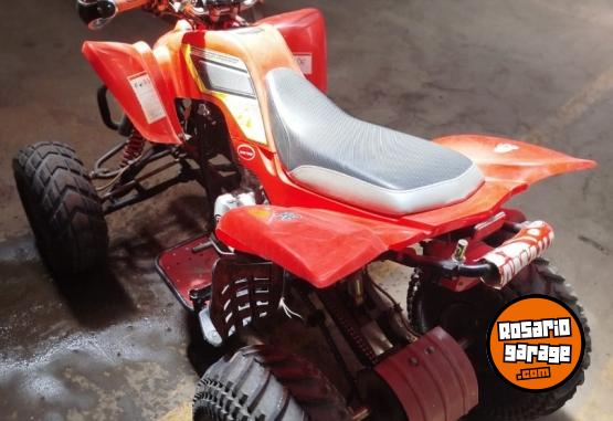 Cuatris y UTVs - Mondial 200 c 2015 111111Km - En Venta
