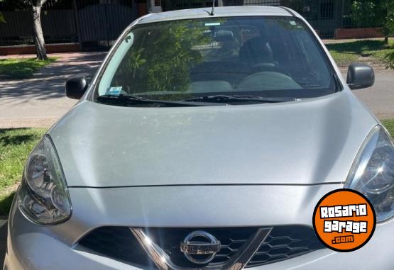 Autos - Nissan march 2017 Nafta 100000Km - En Venta
