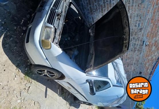 Utilitarios - Volkswagen Caddy 1999 Diesel 179000Km - En Venta