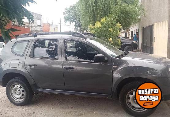 Autos - Renault DUSTER EXPRESSION 1.6 4x2 2017 Nafta 76333Km - En Venta