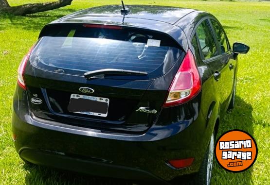 Autos - Ford Fiesta Kinetic SE PLUS 2013 Nafta 117000Km - En Venta