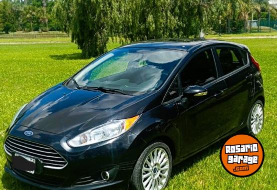Autos - Ford Fiesta Kinetic SE PLUS 2013 Nafta 117000Km - En Venta