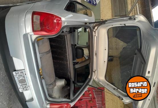 Autos - Volkswagen Gol power 1.6 3 ptas. 2008 GNC 255000Km - En Venta