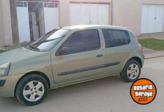 Autos - Renault Clio 2005 Nafta 190000Km - En Venta