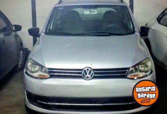 Autos - Volkswagen Suran Confortline 2011 Nafta 126000Km - En Venta