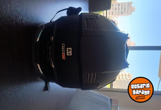 Accesorios para Motos - Casco LS2 Pionner Solid S - En Venta
