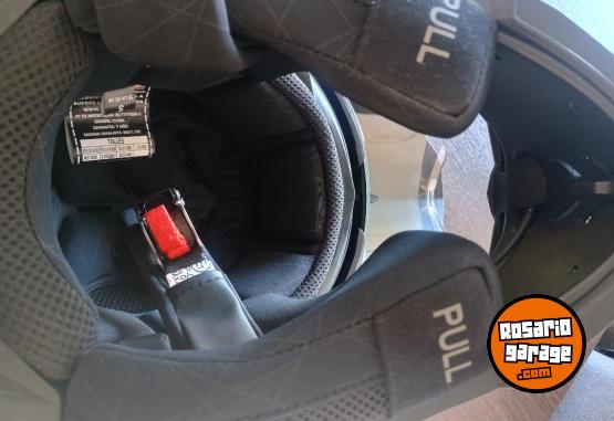 Accesorios para Motos - Casco LS2 Pionner Solid S - En Venta