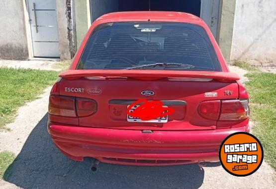 Autos - Ford Escort 1999 Nafta 400000Km - En Venta
