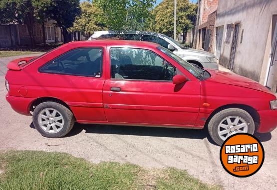 Autos - Ford Escort 1999 Nafta 400000Km - En Venta