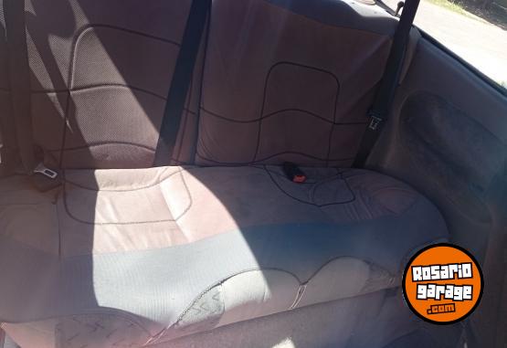 Autos - Ford Escort 1999 Nafta 400000Km - En Venta