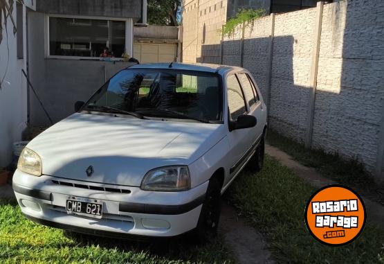 Autos - Renault Clio rn 1999 Nafta 68000Km - En Venta