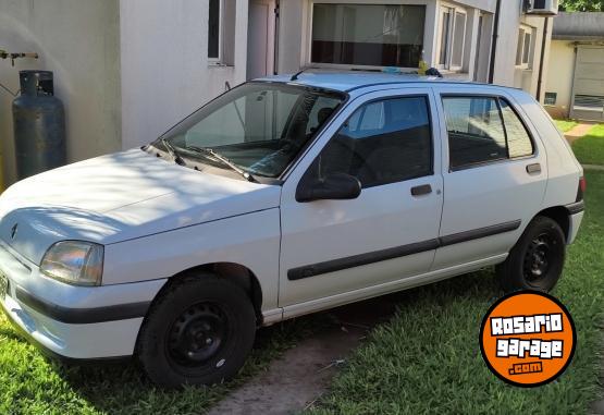 Autos - Renault Clio rn 1999 Nafta 68000Km - En Venta