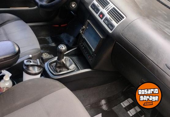 Autos - Volkswagen Bora 2009 Nafta 199000Km - En Venta