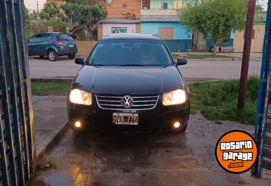 Autos - Volkswagen Bora 2009 Nafta 199000Km - En Venta