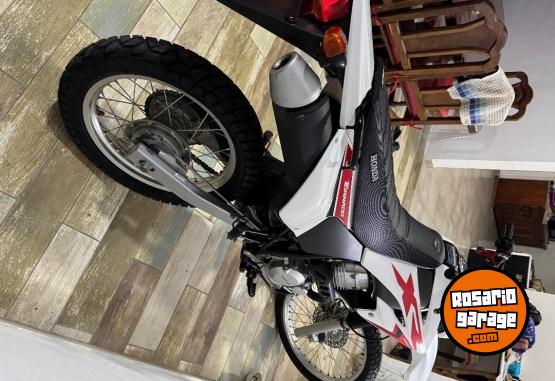Motos - Honda Xr 250 tornado 2021 Nafta 13999Km - En Venta
