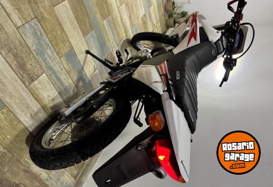 Motos - Honda Xr 250 tornado 2021 Nafta 13999Km - En Venta