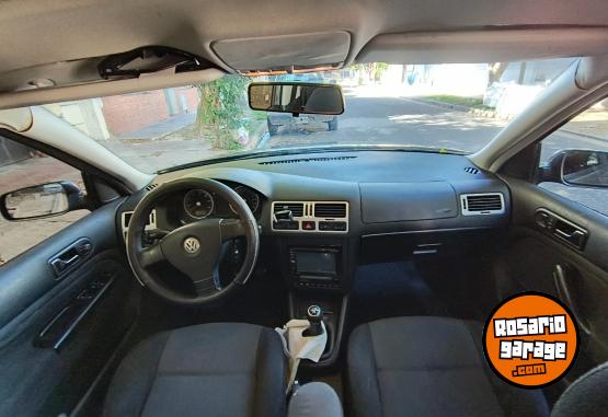 Autos - Volkswagen Bora 2008 Nafta 258000Km - En Venta