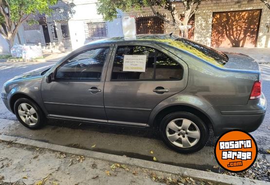 Autos - Volkswagen Bora 2008 Nafta 258000Km - En Venta