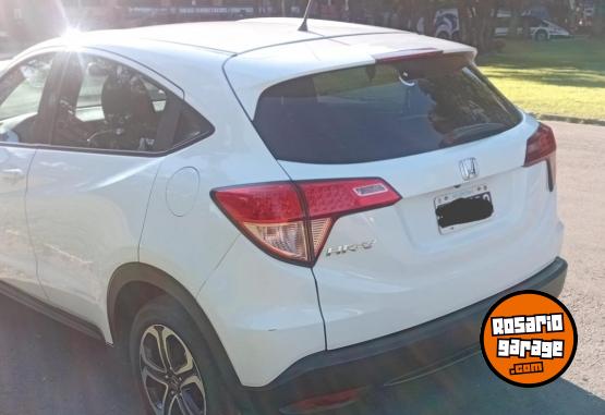 Autos - Honda HRV 2015 Nafta 135000Km - En Venta