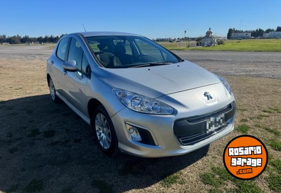 Autos - Peugeot 308 2013 Nafta 130000Km - En Venta