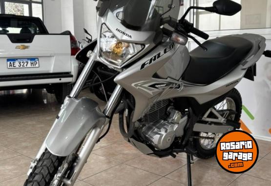 Motos - Honda FALCON 400CC 2015 Nafta 9849Km - En Venta