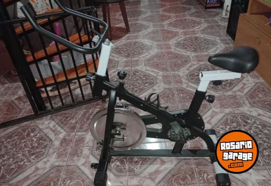 Deportes - Bicicleta fija stringay fitness - En Venta