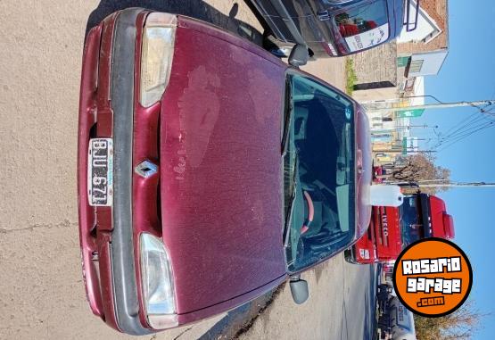 Autos - Renault 19 1997 GNC 400000Km - En Venta