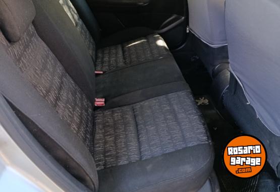 Autos - Peugeot 307 HDI - 2.0 2004 Diesel 256800Km - En Venta