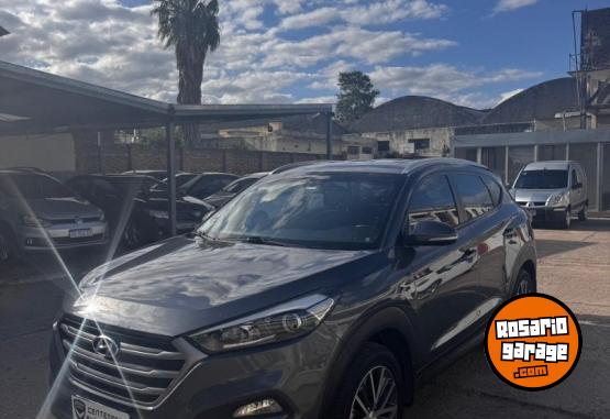 Autos - Hyundai Tucson 2.0 2016 Nafta 140000Km - En Venta