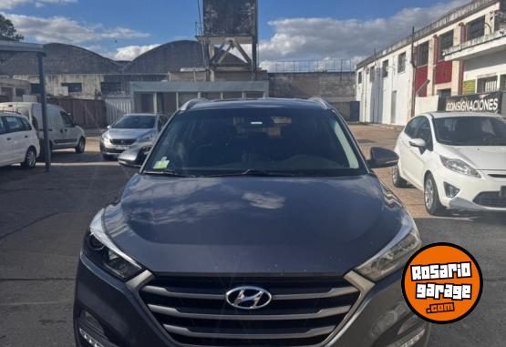 Autos - Hyundai Tucson 2.0 2016 Nafta 140000Km - En Venta