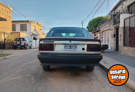Autos - Renault 18 1992 GNC 270000Km - En Venta