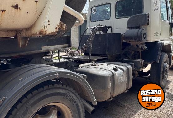 Camiones y Grúas - VENDO FORD CARGO 1722 - En Venta