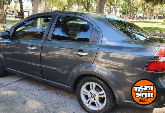 Autos - Chevrolet Aveo LT 2011 GNC 252000Km - En Venta