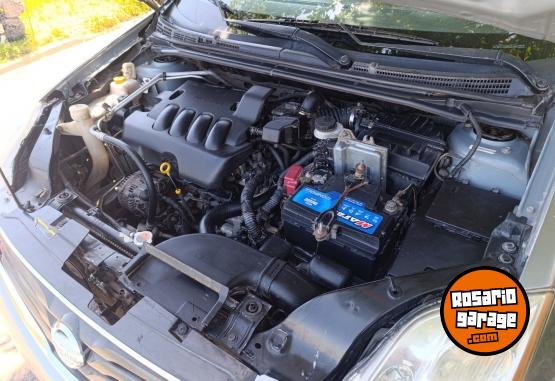 Autos - Nissan Sentra 2011 Nafta 200Km - En Venta