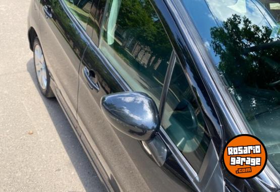 Autos - Peugeot 308 Allure nav 2017 Nafta 100000Km - En Venta