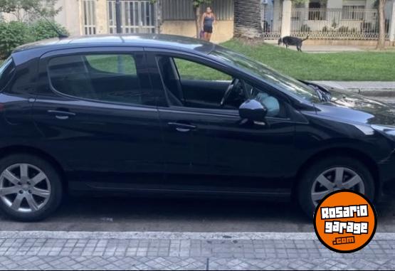 Autos - Peugeot 308 Allure nav 2017 Nafta 101000Km - En Venta