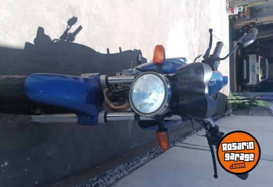 Motos - Honda CB 250 Twister 2015 Nafta 30000Km - En Venta