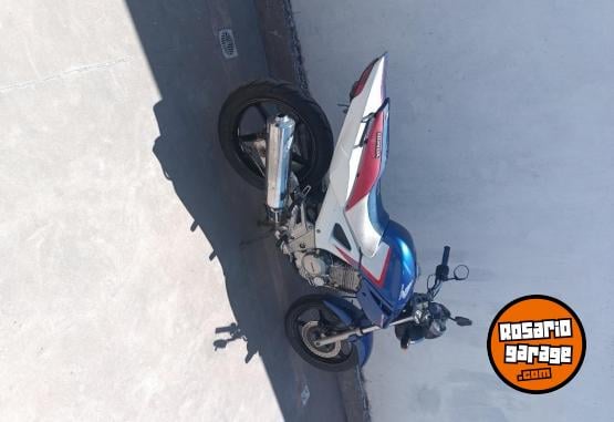 Motos - Honda CB 250 Twister 2015 Nafta 30000Km - En Venta