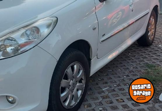 Autos - Peugeot 207 2011 Diesel 167000Km - En Venta