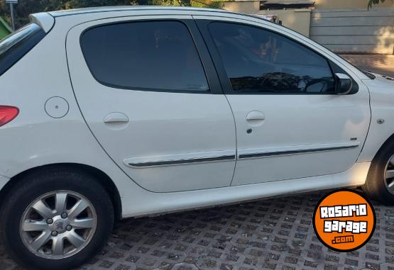 Autos - Peugeot 207 2011 Diesel 167000Km - En Venta