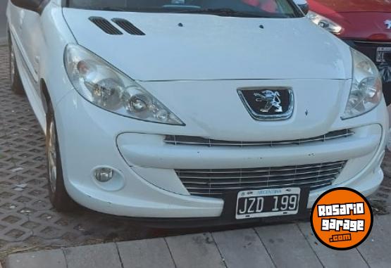 Autos - Peugeot 207 2011 Diesel 167000Km - En Venta