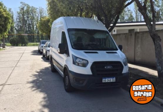 Utilitarios - Ford Transit 2023 Diesel 82000Km - En Venta