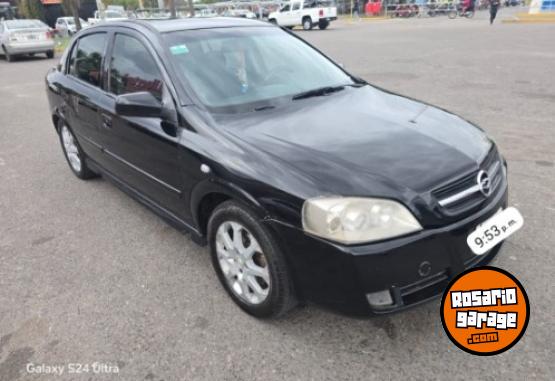 Autos - Chevrolet Astra 2011 Nafta 137000Km - En Venta