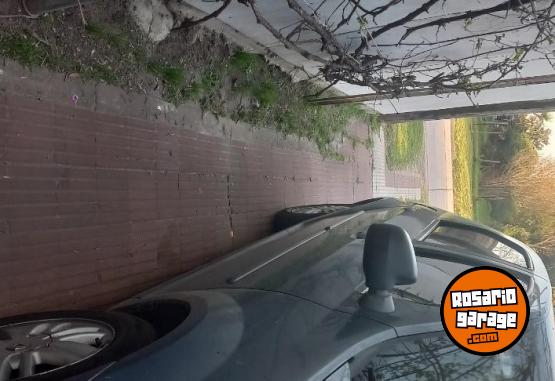 Autos - Renault Logan 2012 GNC 206000Km - En Venta