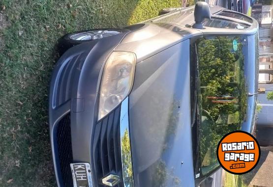 Autos - Renault Logan 2012 GNC 206000Km - En Venta