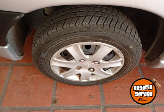 Utilitarios - Citroen BERLINGO MULTIESPACE 2009 Diesel 240Km - En Venta