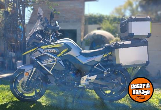 Motos - RVM Tekken 300 2024 Nafta 7400Km - En Venta